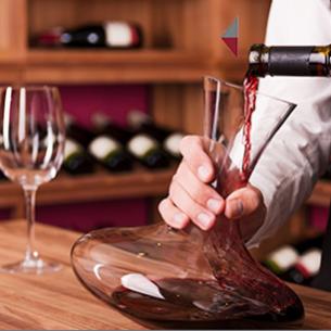 Choosing the Right Wine Decanter For Your Needs